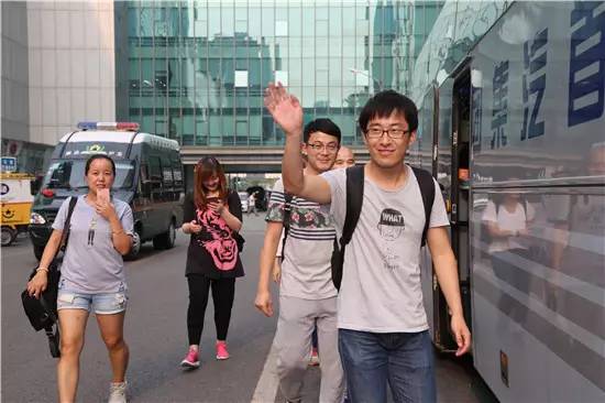 出发！意气风发