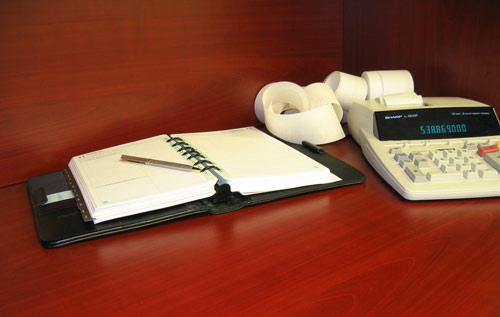 杭州代理记账：会计凭证有何重要作用？应如何填制？