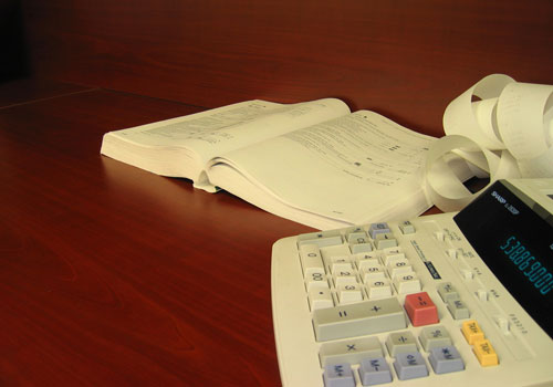 小规模纳税人记账报税：是选择月报好还是季报好？