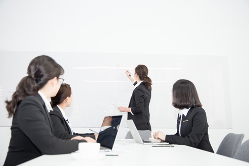 工商注册代理记账的工作内容包含哪些方面？